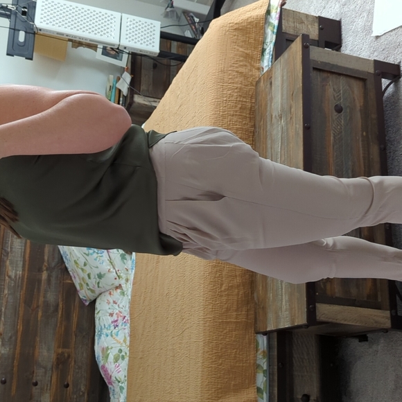 final Sale 🆕🌿DRESS PANTS 🌿 - Picture 4 of 11